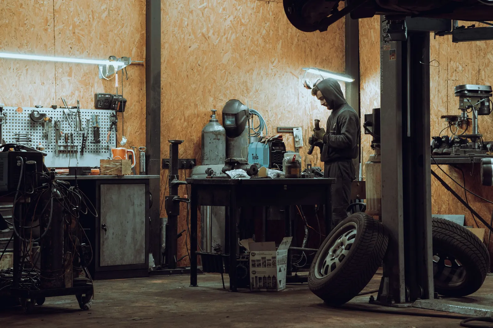 Área de trabajo automotriz
